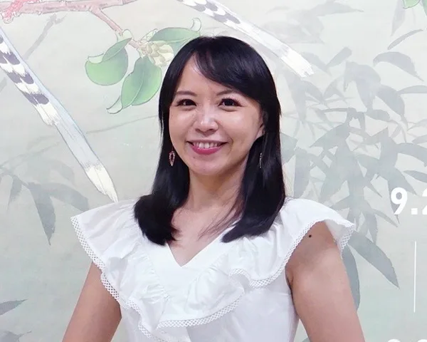 主持人 - 韓艾婷